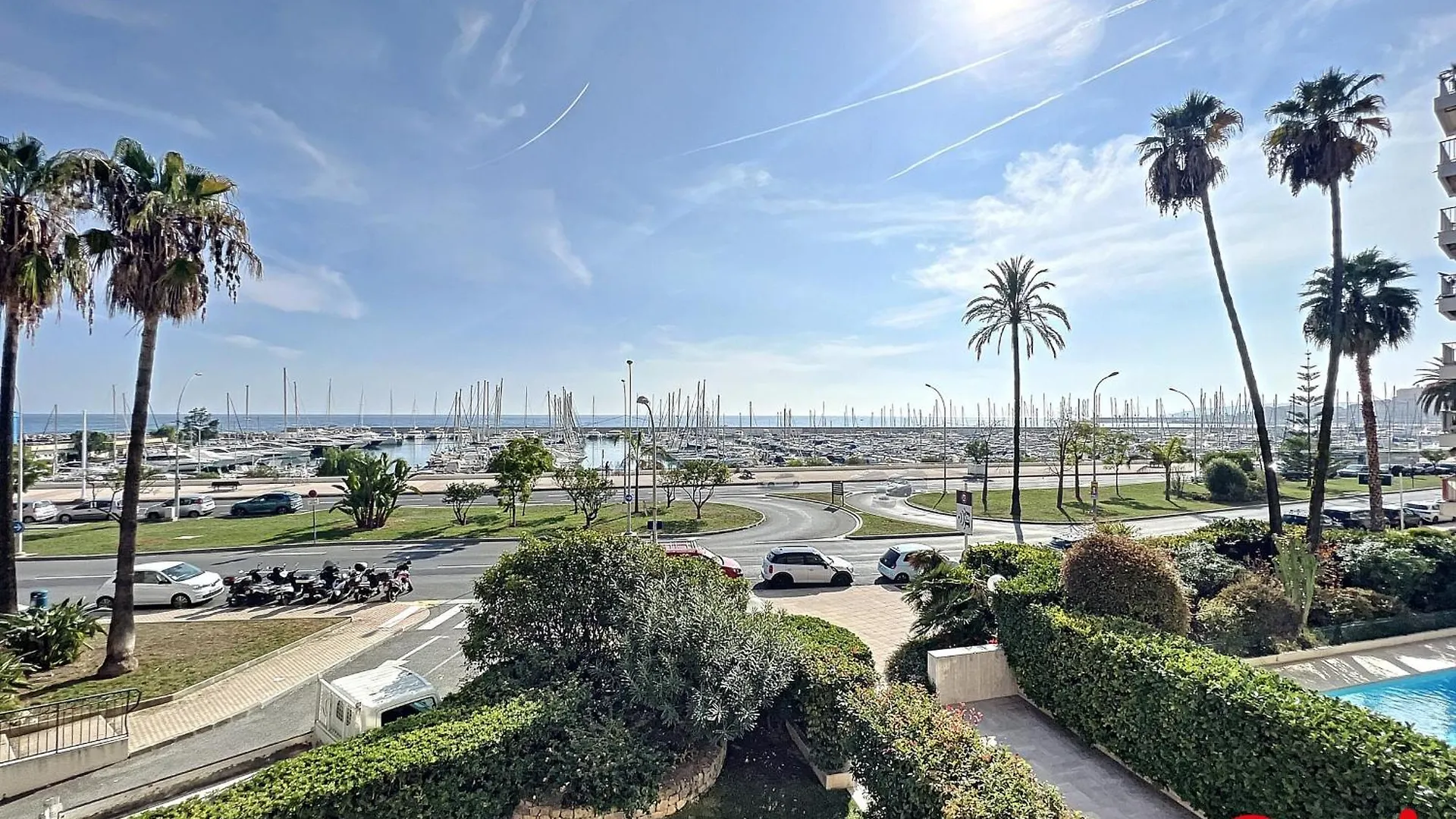 Studio Spacieux, Climatise Avec Vue Mer, Piscine, Wifi Et Parking Prive A Menton - Fr-1-647-29